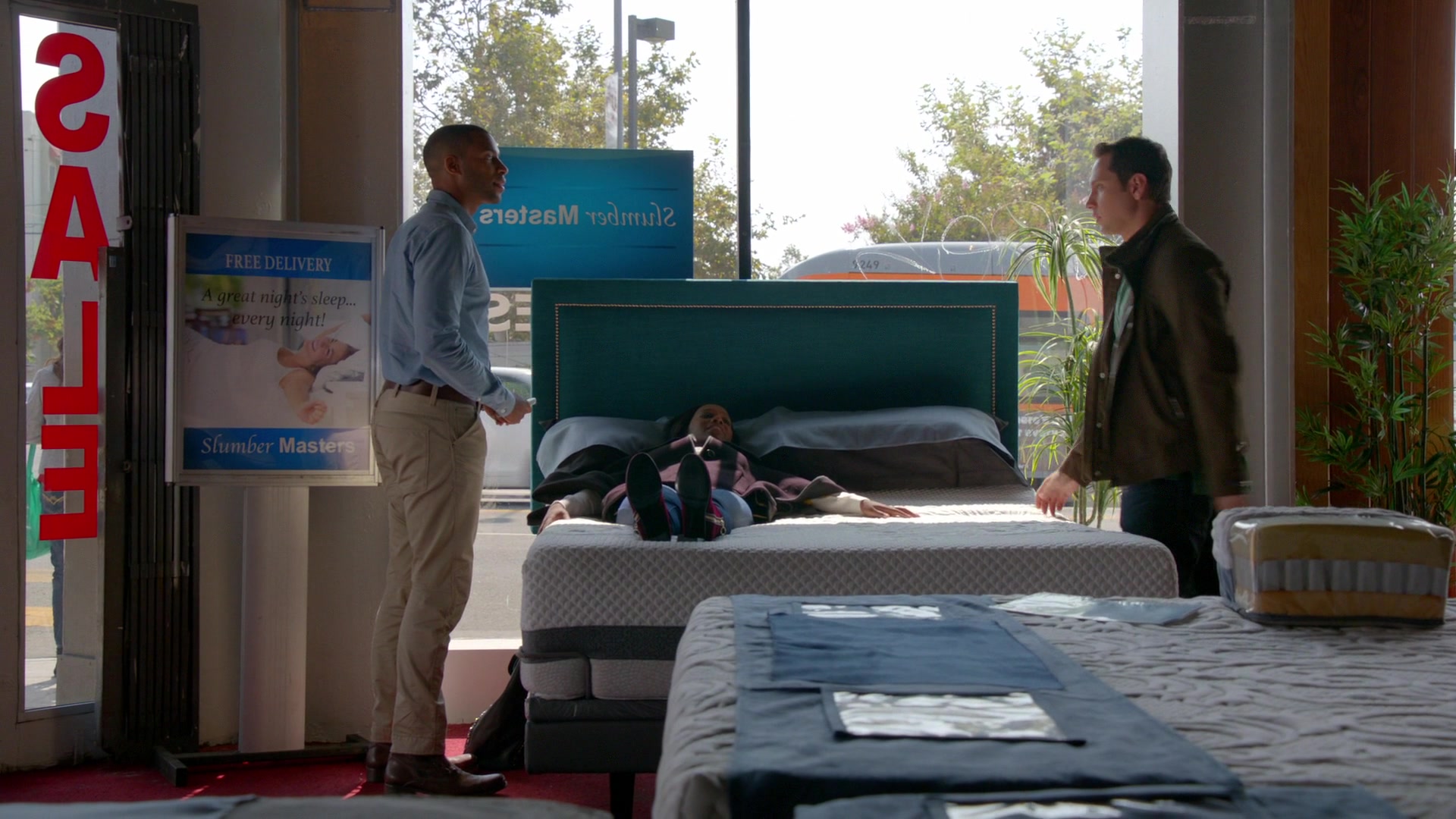 How_to_Get_Away_with_Murder_S04E01_KISSTHEMGOODBYE_NET_1134.jpg